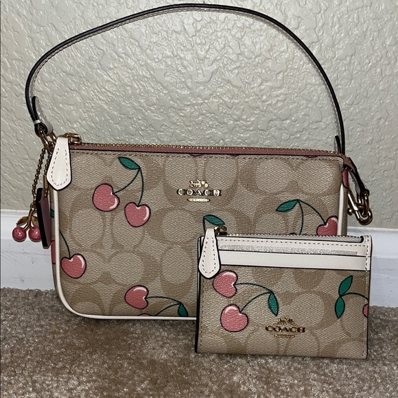 Mini Coach Logo Cherry Print Shoulder Bag W/ Matching Card Holder - Picture 2 of 5